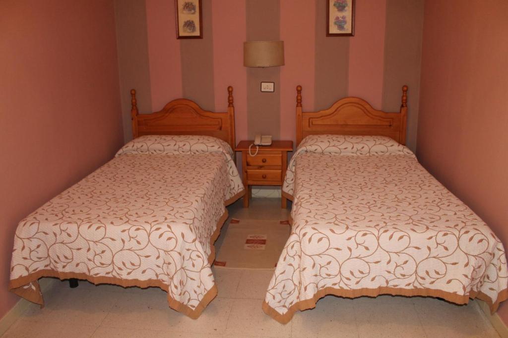 Hotel Valle Del Jerte Los Arenales 客房 照片